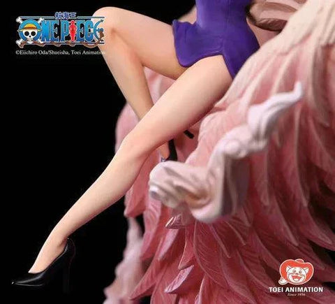 Figurine One Piece - Nico Robin ailé - Anime Town