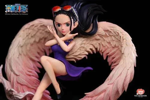 Figurine One Piece - Nico Robin ailé - Anime Town