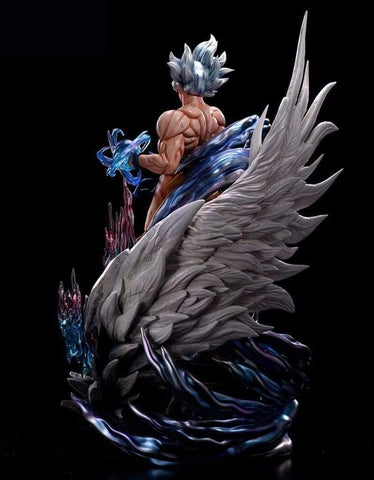 Figurine Dragon Ball Z - Goku Ultra Instinct - Anime Town