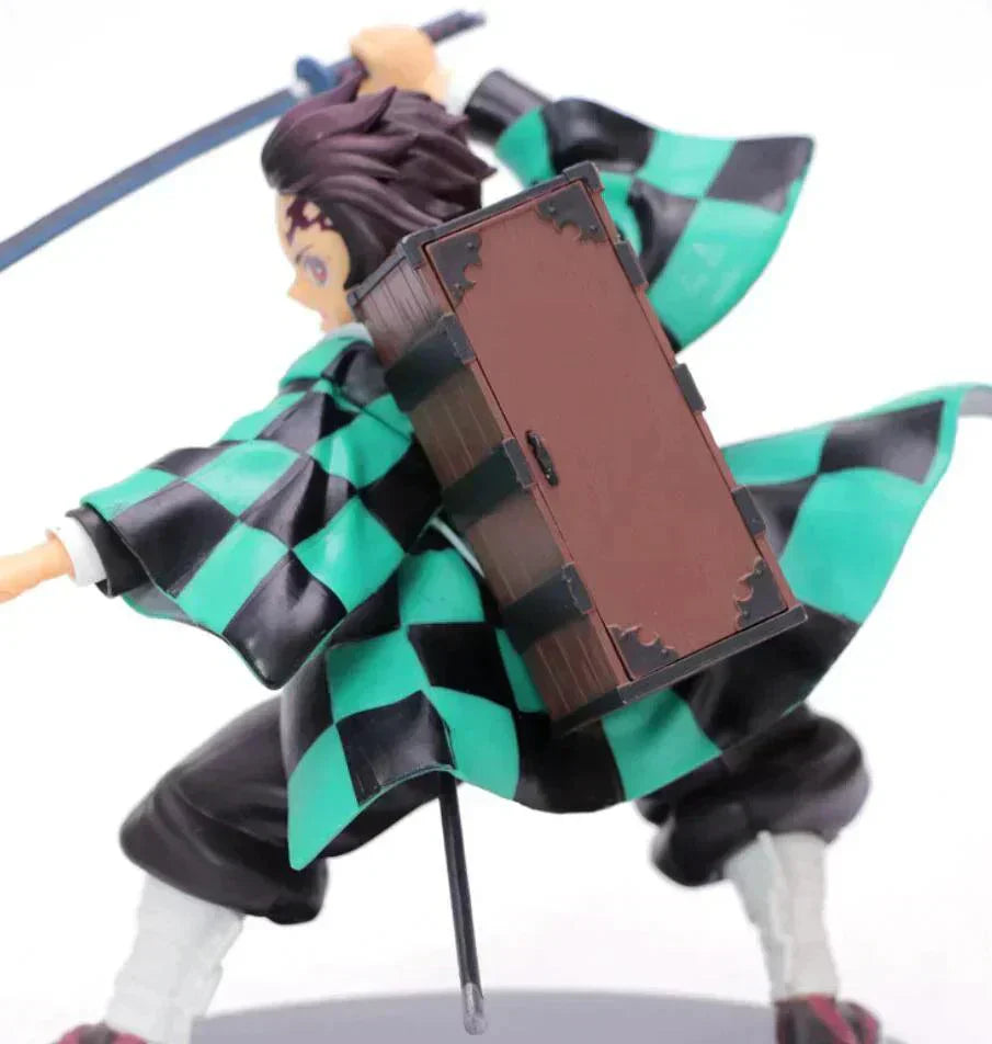 Figurine Demon Slayer - Tanjiro "garde" 2