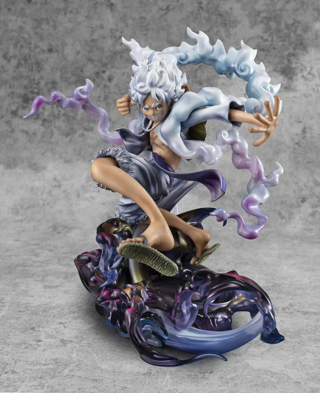 Figurine One Piece - Luffy gear5 punch - Anime Town