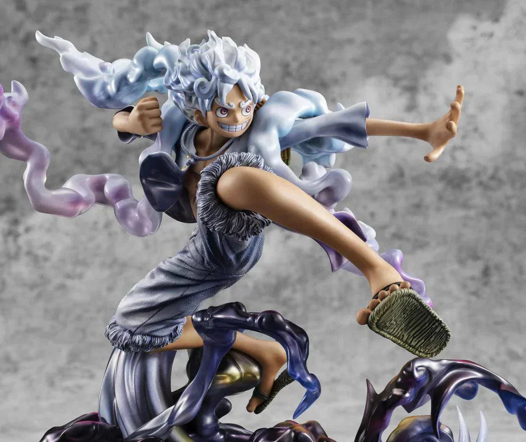 Figurine One Piece - Luffy gear5 punch - Anime Town