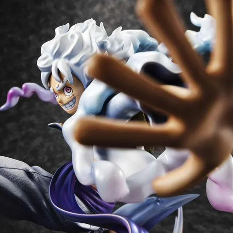 Figurine One Piece - Luffy gear5 punch - Anime Town