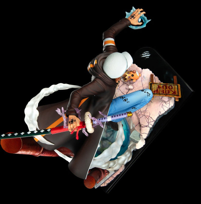 Figurine One Piece - Trafalgar D. Water Law - Anime Town