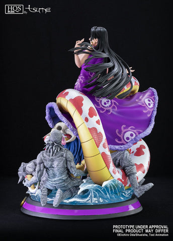 Figurine One Piece - Boa Hancock Capitaine Corsaire - Anime Town