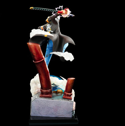 Figurine One Piece - Trafalgar D. Water Law - Anime Town