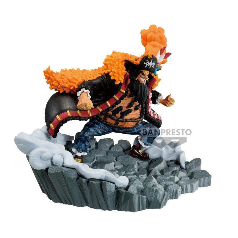 Figurine One Piece - Barbe Noire VS Trafalgar Law - Anime Town