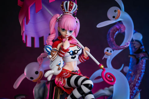 Figurine One Piece - Perona "La Princesse Fantôme"