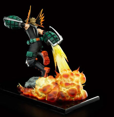 Figurine My Hero Academia - Katsuki Bakugo le super-héros - Anime Town